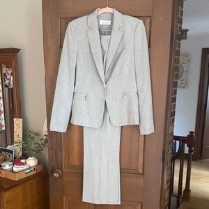 Calvin Klein Light Gray Men's Suit